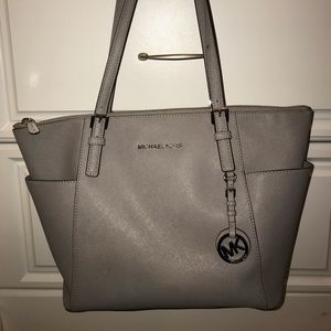 Michael Kors 👜
